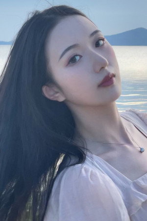 Photo of Qing Qing Cao from the Latest Netflix gallery