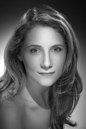 Photo of Alexandra Duvivier from the Latest Netflix gallery