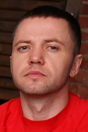 Photo of Dan Digiron from the Latest Netflix gallery