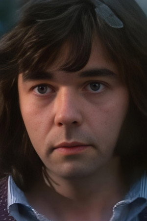 Photo of Daniel Bellus from the Latest Netflix gallery