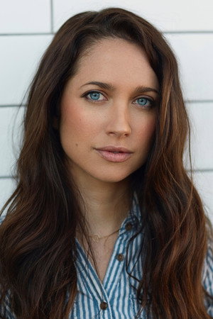 Photo of Maiara Walsh from the Latest Netflix gallery