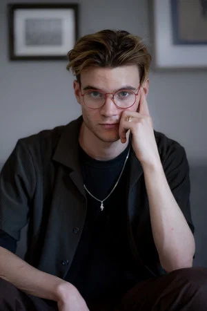 Photo of Felix Clayton from the Latest Netflix gallery