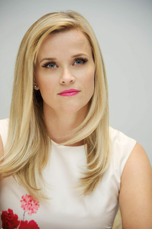 Reese Witherspoon photo