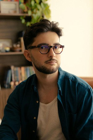 Photo of Raphael Henrique from the Latest Netflix gallery