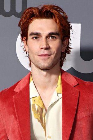 KJ Apa photo