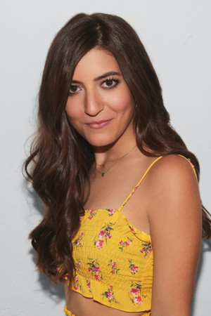 Photo of Avra Friedman from the Latest Netflix gallery