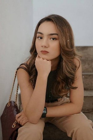 Photo of Ersya Aurelia from the Latest Netflix gallery