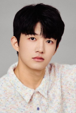 Photo of Liang Beiyi from the Latest Netflix gallery