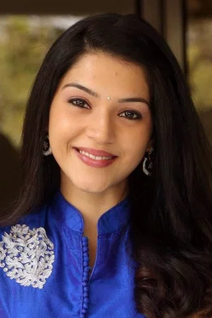 Mehreen Pirzada photo