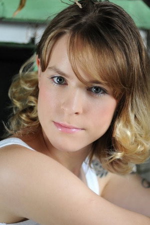 Photo of Renata Becker from the Latest Netflix gallery