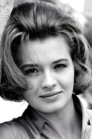 Angie Dickinson photo