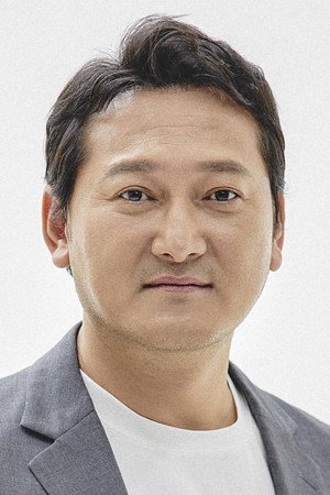 Photo of Jeong Man-sik from the Latest Netflix gallery
