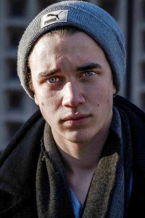 Photo of Ben Litwinschuh from the Latest Netflix gallery