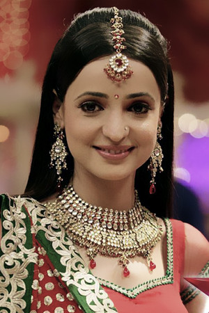 Sanaya Irani photo