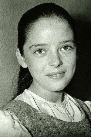 Angela Cartwright photo