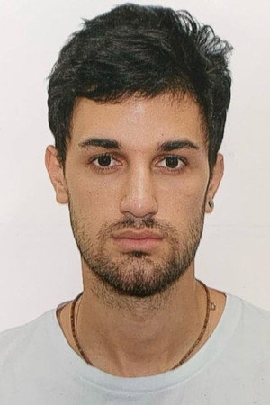 Photo of Pedro Tófani from the Latest Netflix gallery
