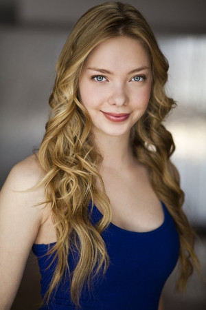 Emilia McCarthy photo