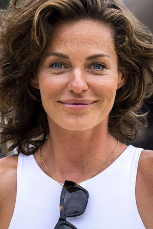 Photo of Sarah Grünewald from the Latest Netflix gallery