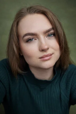 Photo of Jasmine Kheen from the Latest Netflix gallery