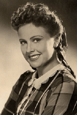 Photo of Dora Komar from the Latest Netflix gallery