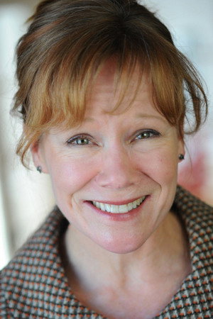 Photo of Jennifer Parsons from the Latest Netflix gallery