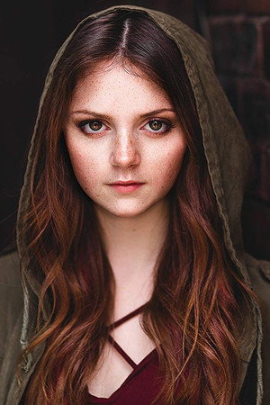 Jessica Clement photo