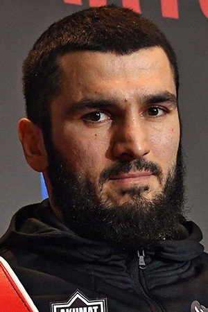 Photo of Artur Beterbiev from the Latest Netflix gallery