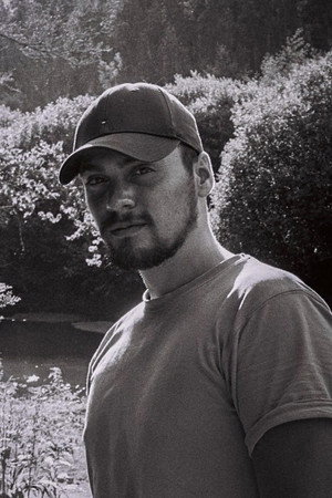 Photo of José Freitas from the Latest Netflix gallery
