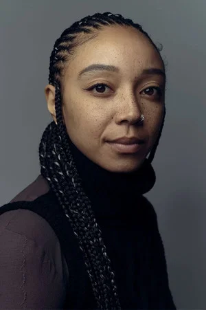 Photo of Savanah Leaf from the Latest Netflix gallery