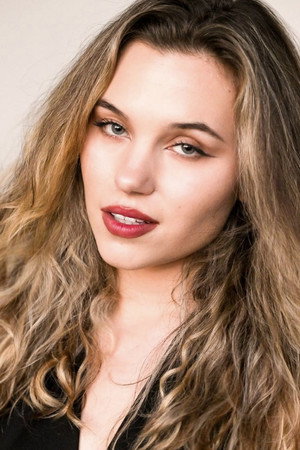 Photo of Victoria Grace from the Latest Netflix gallery