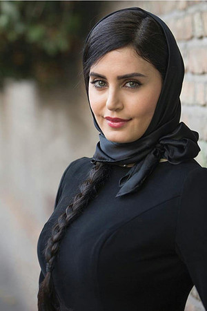Photo of Elnaz Shakerdoost from the Latest Netflix gallery