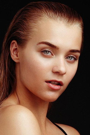 Photo of Julia Korpinen from the Latest Netflix gallery