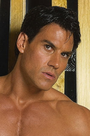 Photo of Tony Piagi from the Latest Netflix gallery