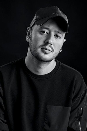 Photo of Manuel Del Valle from the Latest Netflix gallery
