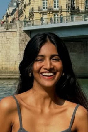 Photo of Vanessa Noronha from the Latest Netflix gallery
