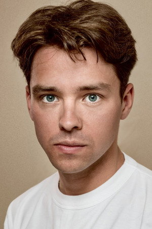 Photo of Daf Thomas from the Latest Netflix gallery