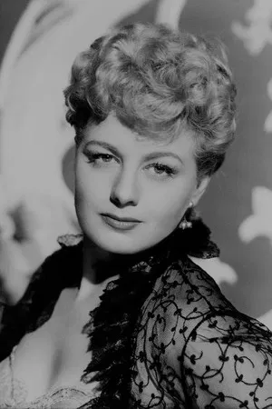 Shelley Winters photo