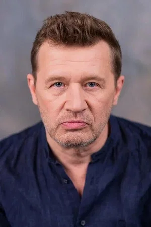 Photo of Oleg Fomin from the Latest Netflix gallery