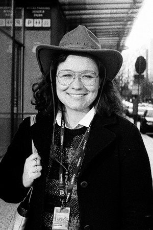 Photo of Lucy Gamades from the Latest Netflix gallery