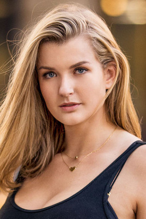 Photo of Mia Melano from the Latest Netflix gallery