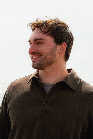 Photo of Matt Roelofsen from the Latest Netflix gallery