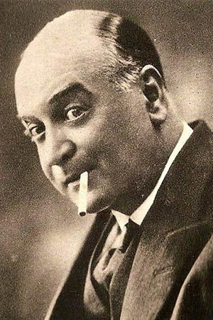 Photo of Frank Stanmore from the Latest Netflix gallery