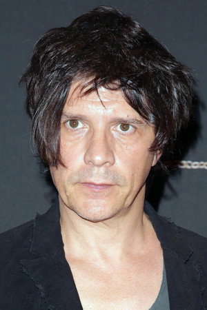 Photo of Nicola Sirkis from the Latest Netflix gallery