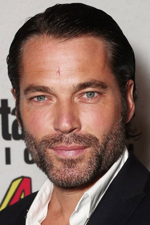 Tim Rozon photo