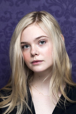 Elle Fanning photo