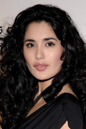 Photo of Veronica Loren from the Latest Netflix gallery