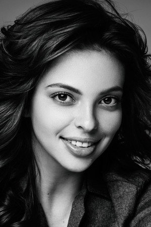 Photo of Regina Burd from the Latest Netflix gallery