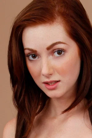 Photo of Natalie Lust from the Latest Netflix gallery