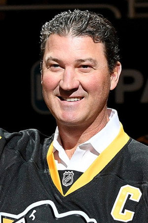 Photo of Mario Lemieux from the Latest Netflix gallery