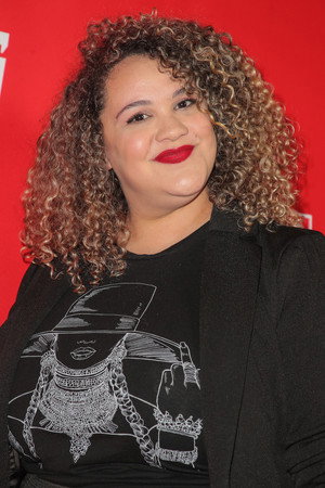 Photo of Lynn Andrews from the Latest Netflix gallery
